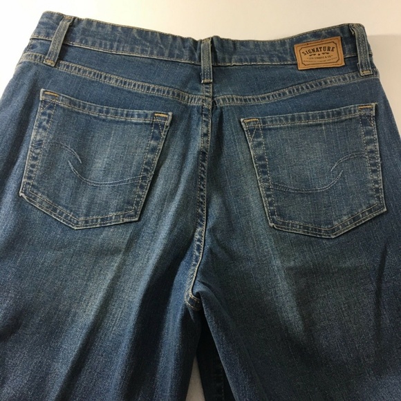 Levis Straus Women's Signature Jeans 10 Medium Stretch Denim Boot Cut At Waist - Picture 5 of 8